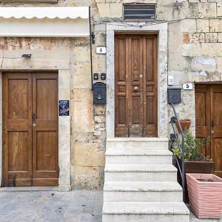 Sognare Nel Castello Hotel Monteriggioni Exterior photo