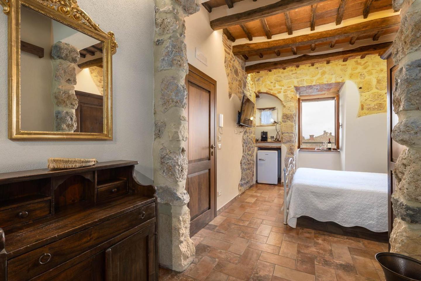 Sognare Nel Castello Hotel Monteriggioni Exterior photo